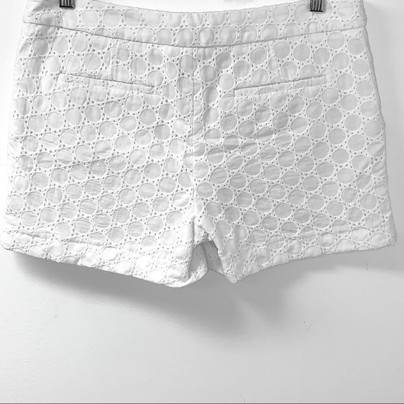 Leyla White Embroidered Shorts - Picture 2 of 7